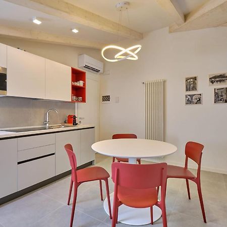 Apartmentsgarda - Residenza Mercanti Екстер'єр фото