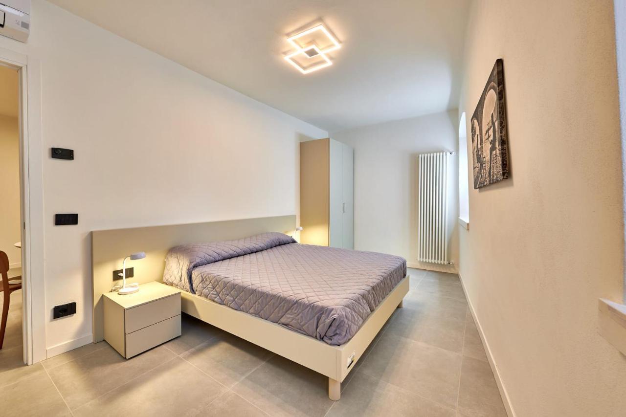 Apartmentsgarda - Residenza Mercanti Екстер'єр фото