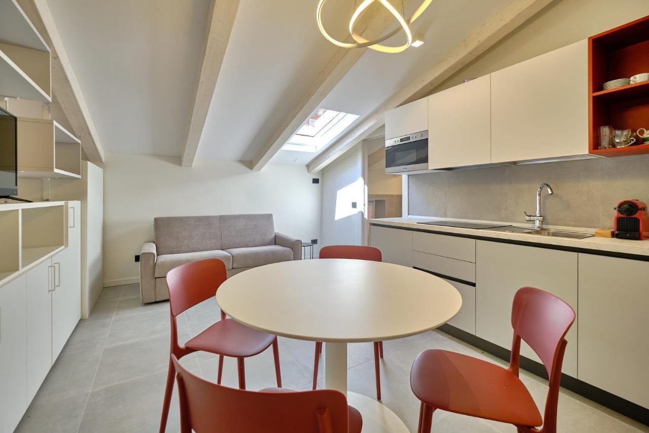 Apartmentsgarda - Residenza Mercanti Екстер'єр фото